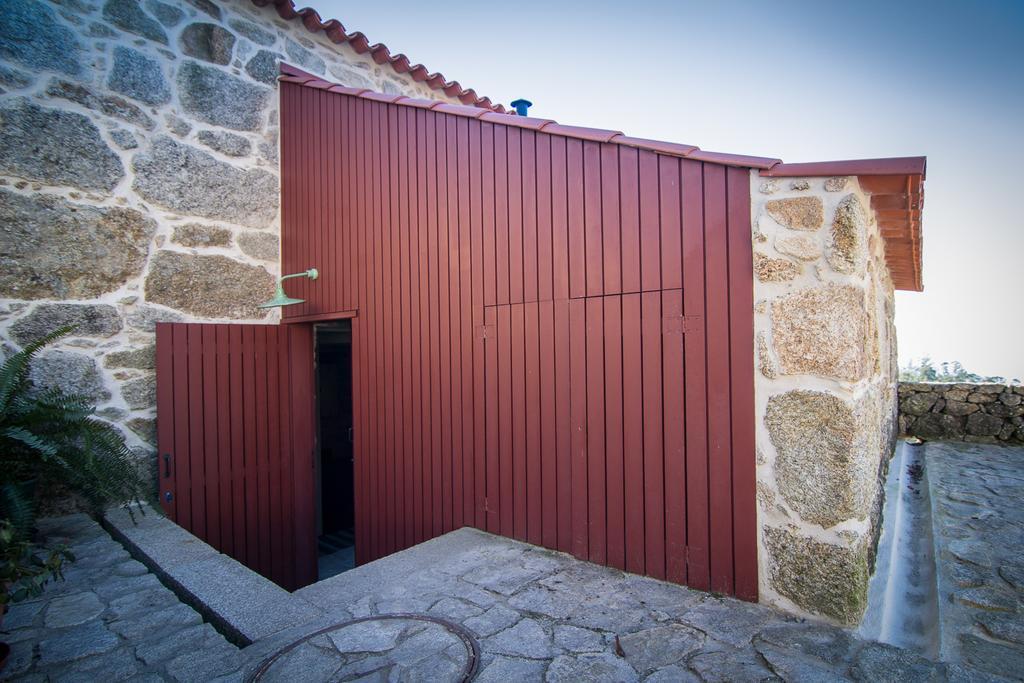 Casas Dos Avos Guest House Vale de Cambra Room photo
