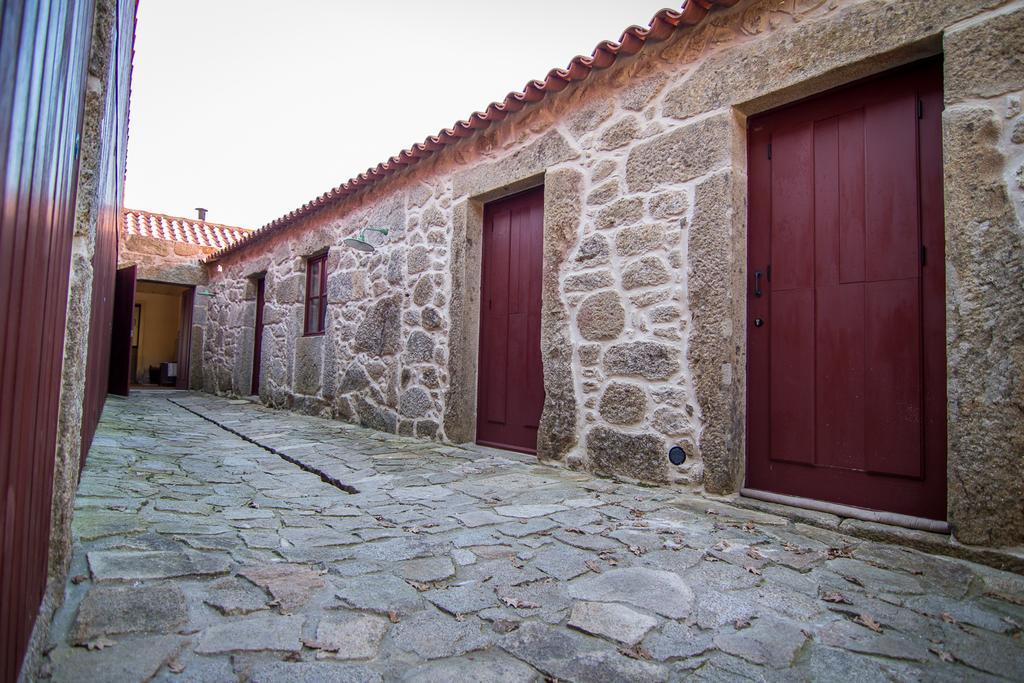 Casas Dos Avos Guest House Vale de Cambra Room photo