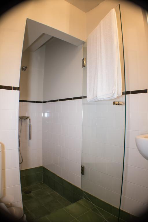 Casas Dos Avos Guest House Vale de Cambra Room photo